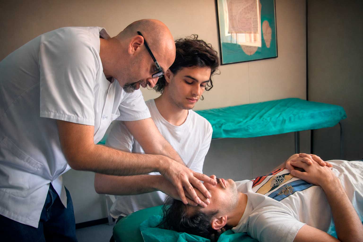 Programa formativo de osteopatía estructural, craneal y visceral, en centro de formación integrativa ISMET, Barcelona