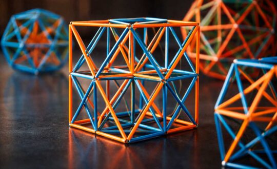 curso de Geometría sagrada en la escuela de formación ismet,