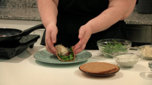 Nuevo curso cocina terapéutica equilibrio hormonal femenino, en escuela ISMET, Barcelona