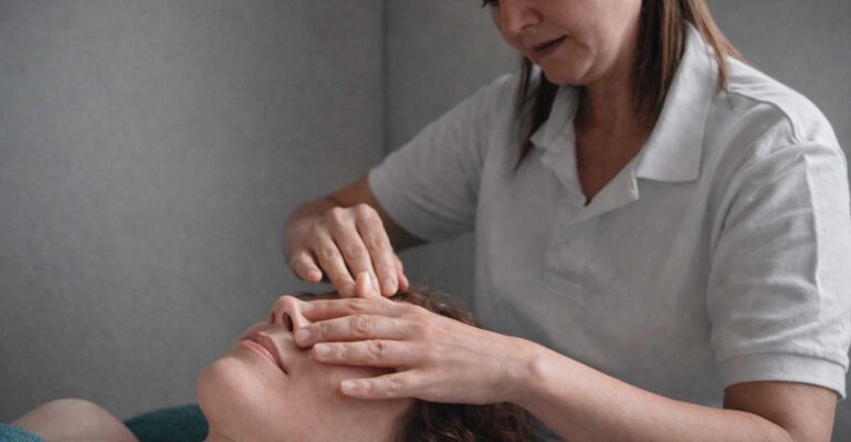 curso Masaje rejuvenecimiento facial japonés nivel I,