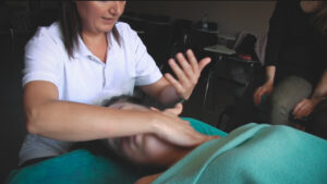 curso de Masaje rejuvenecimiento facial japonés nivel II, con Ana Sánchez, en ismet