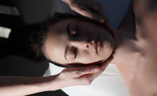 curso de Masaje rejuvenecimiento facial japonés nivel III, con Ana Sánchez, en ismet