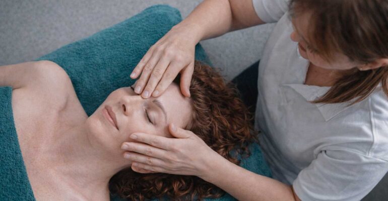 curso de Masaje rejuvenecimiento facial japonés nivel II