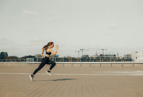 diagnóstico y abordaje terapéutico del deportista de la lesión al rendimiento deportivo máximo. En centro de formación en salud integrativa ISMET Barcelona