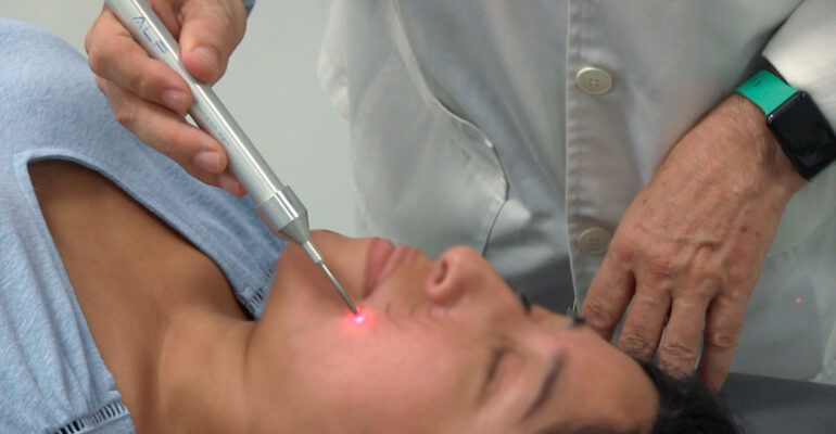 Lifting facial: Acupuntura, electropuntura y laserpuntura, en centro de formación ISMET Barcelona