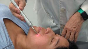 Lifting facial: Acupuntura, electropuntura y laserpuntura, en centro de formación ISMET Barcelona