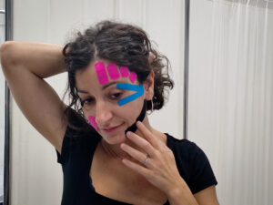 Kinesiotape aplicado a la estética, centro de formación en salud integrativa, Barcelona