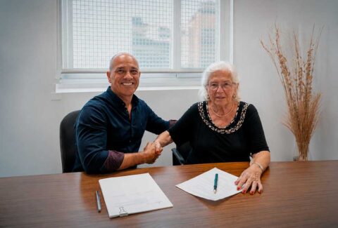 firma Acuerdo Oncolliga Y Visita