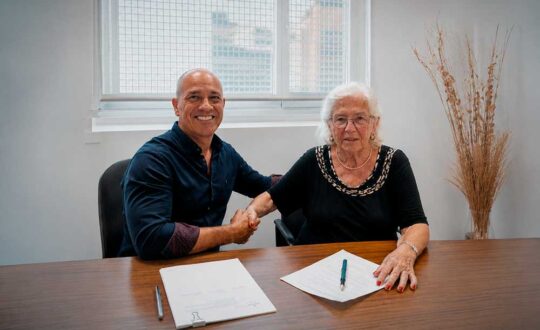 firma Acuerdo Oncolliga Y Visita