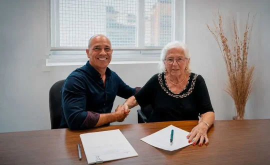 firma Acuerdo Oncolliga Y Visita